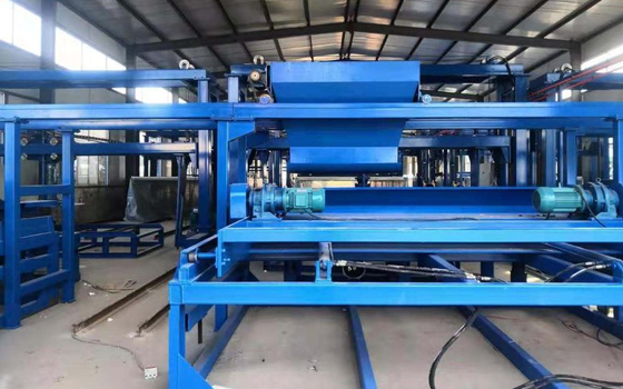 衛輝市孫杏村鎮嫩草视频畜牧機械設備廠